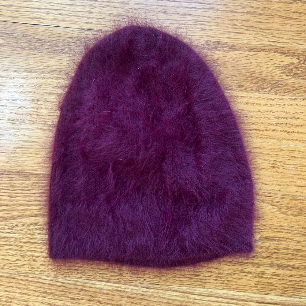 Zara Plush Fuzzy Beanie in Burgundy